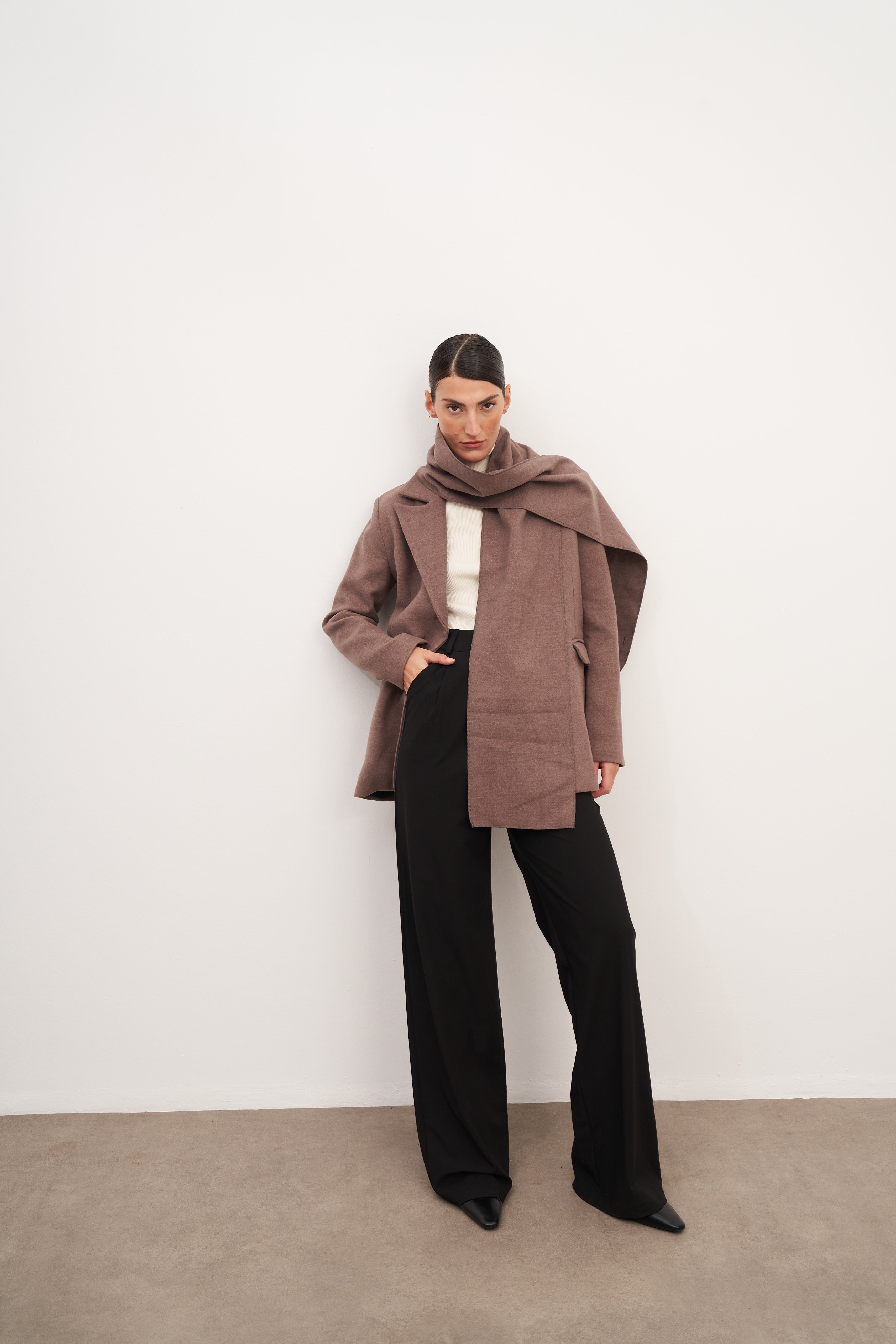 Vizon Şal Detaylı Kaşe Blazer Ceket