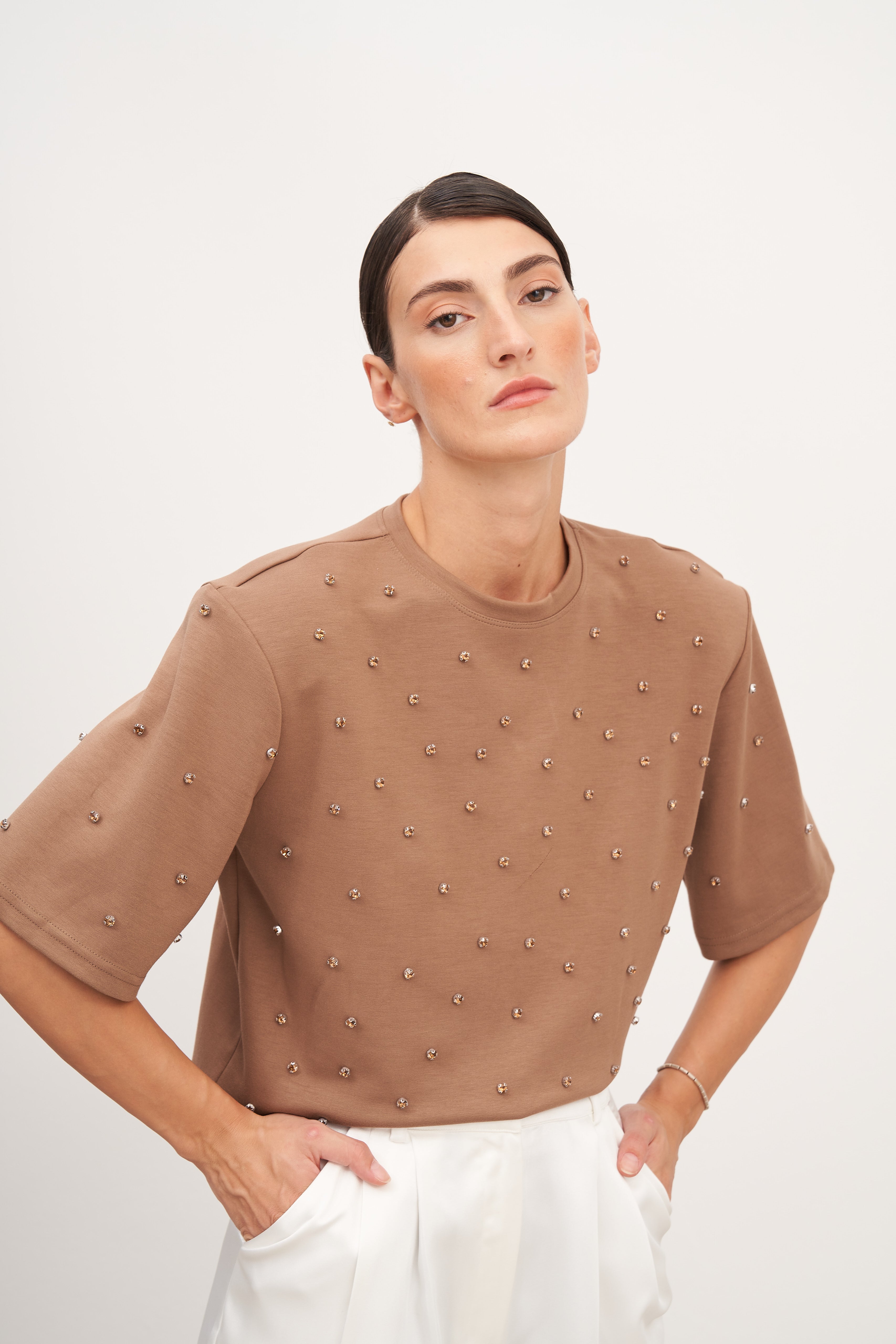 Vizon Taş İşlemeli Vatkalı Yarım Kollu Tişört