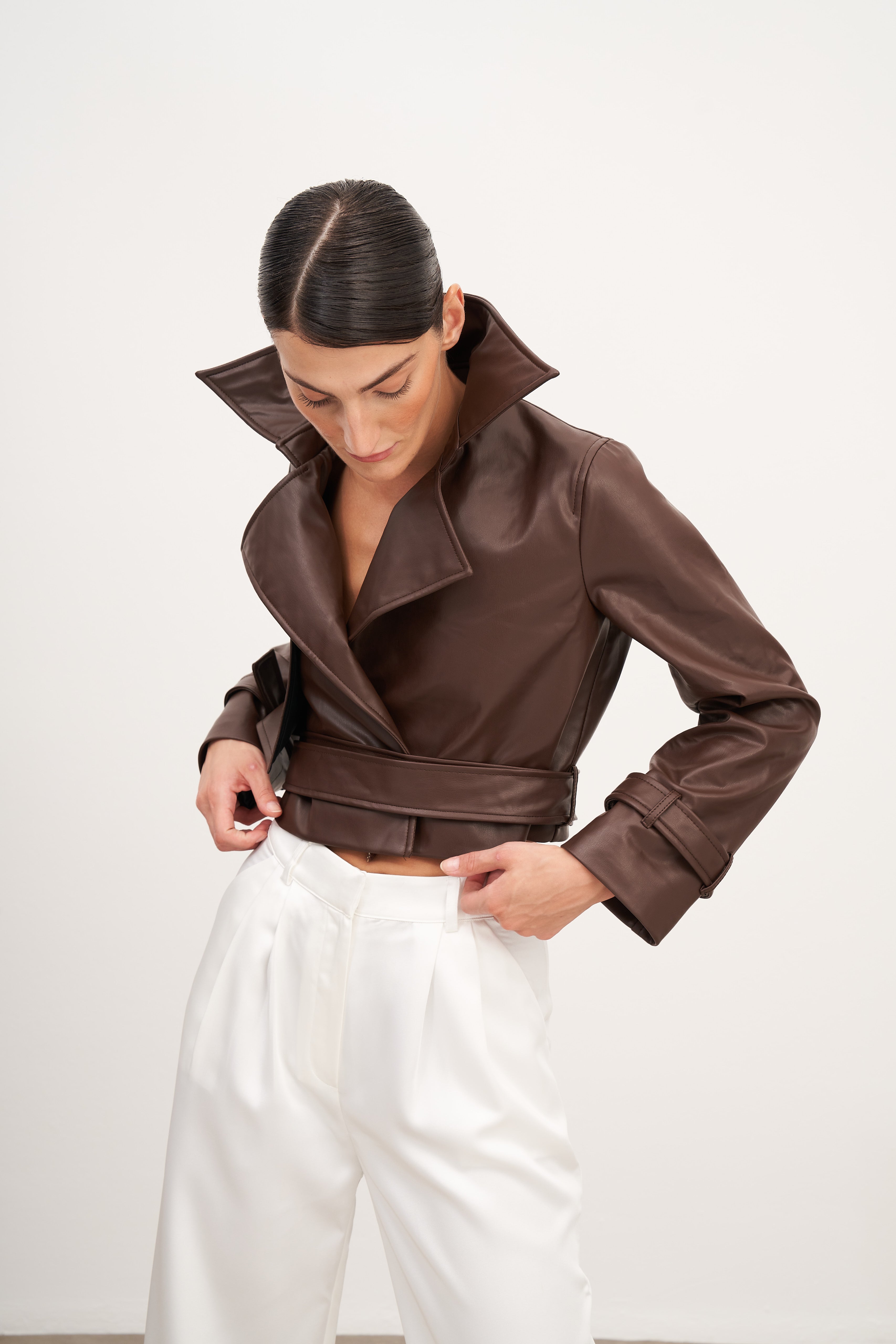 Acı Kahve Kemerli Deri Ceket