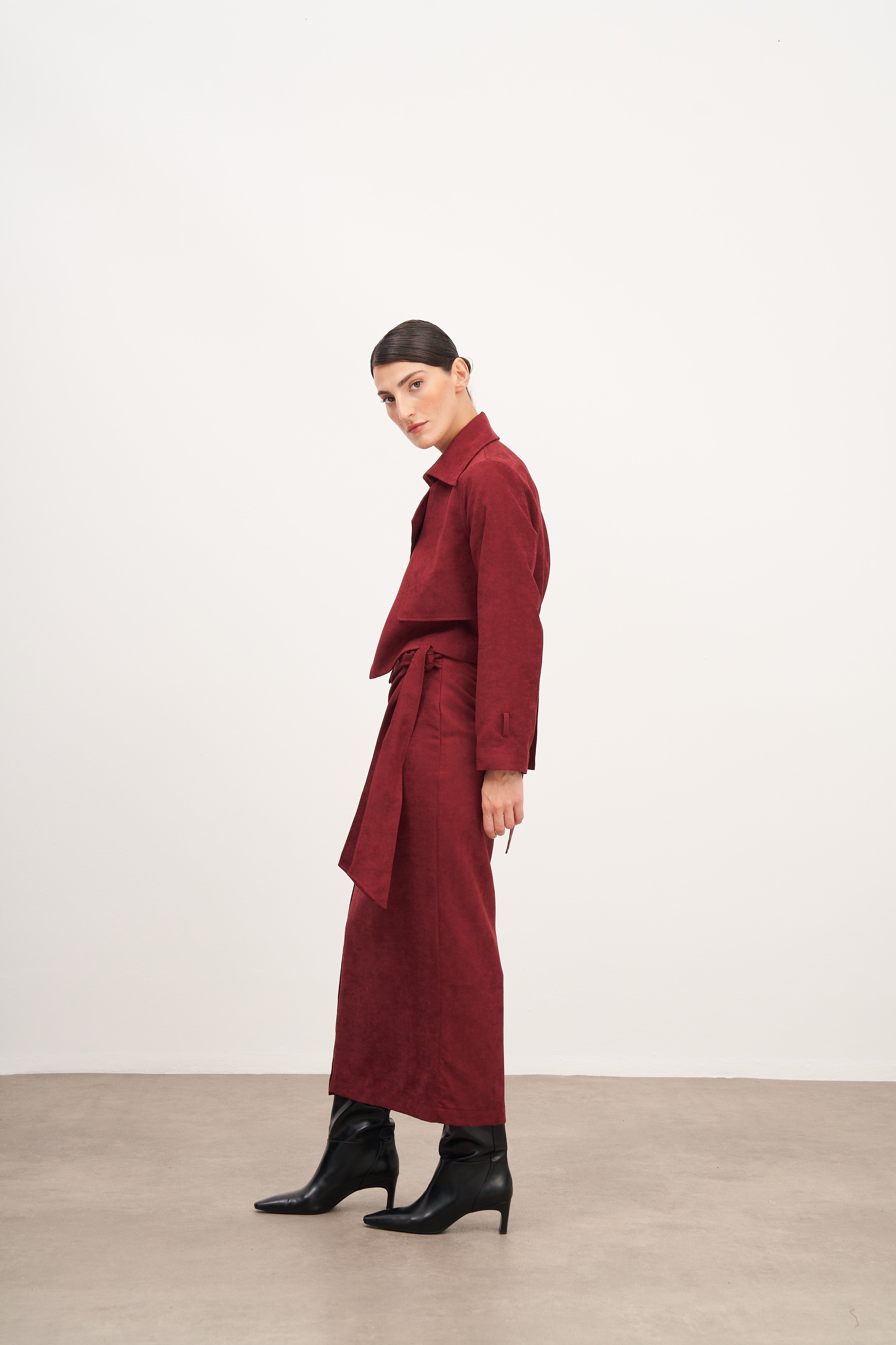 Bordo Süet Bağlama Detaylı Uzun Etek