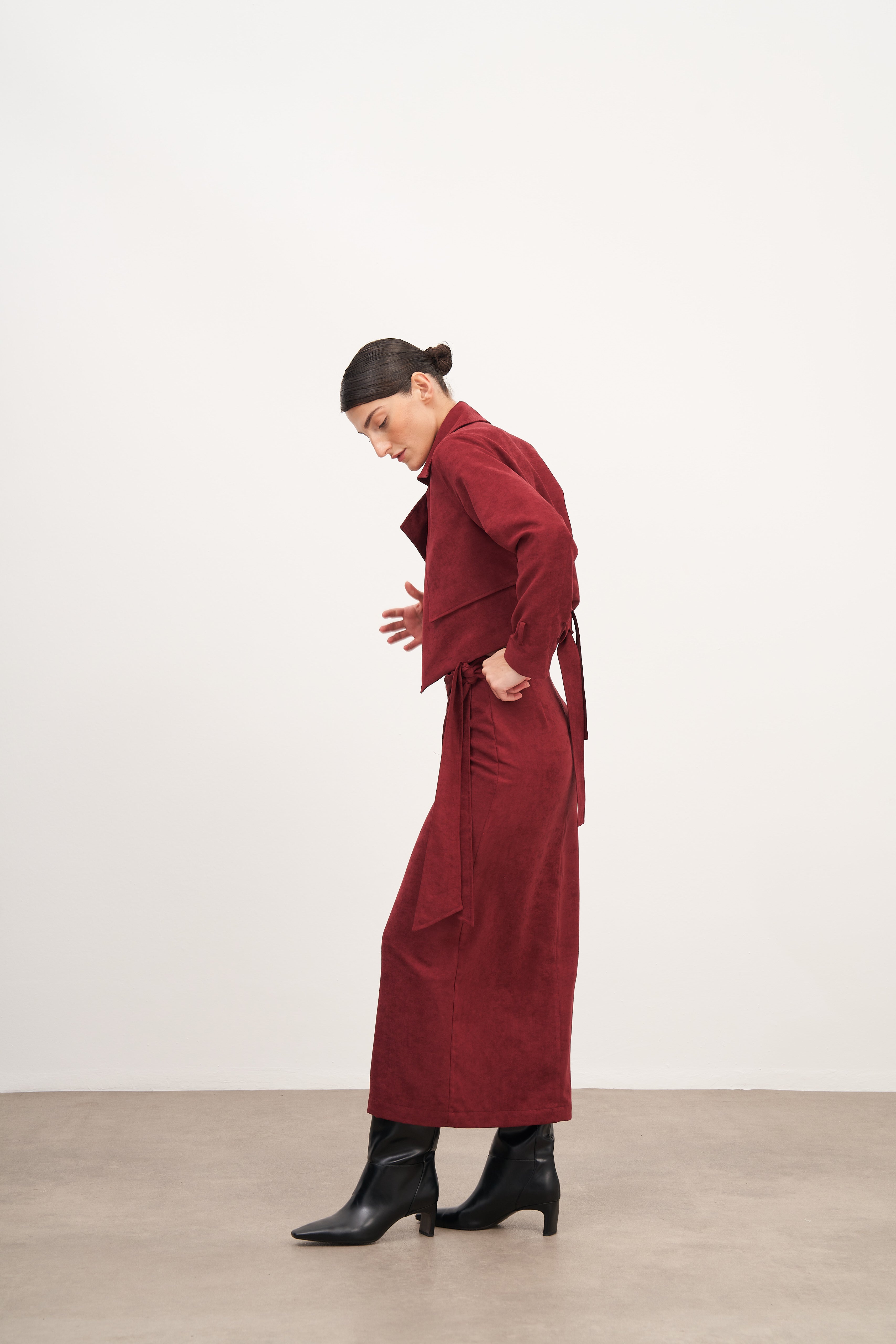 Bordo Süet Bağlama Detaylı Uzun Etek