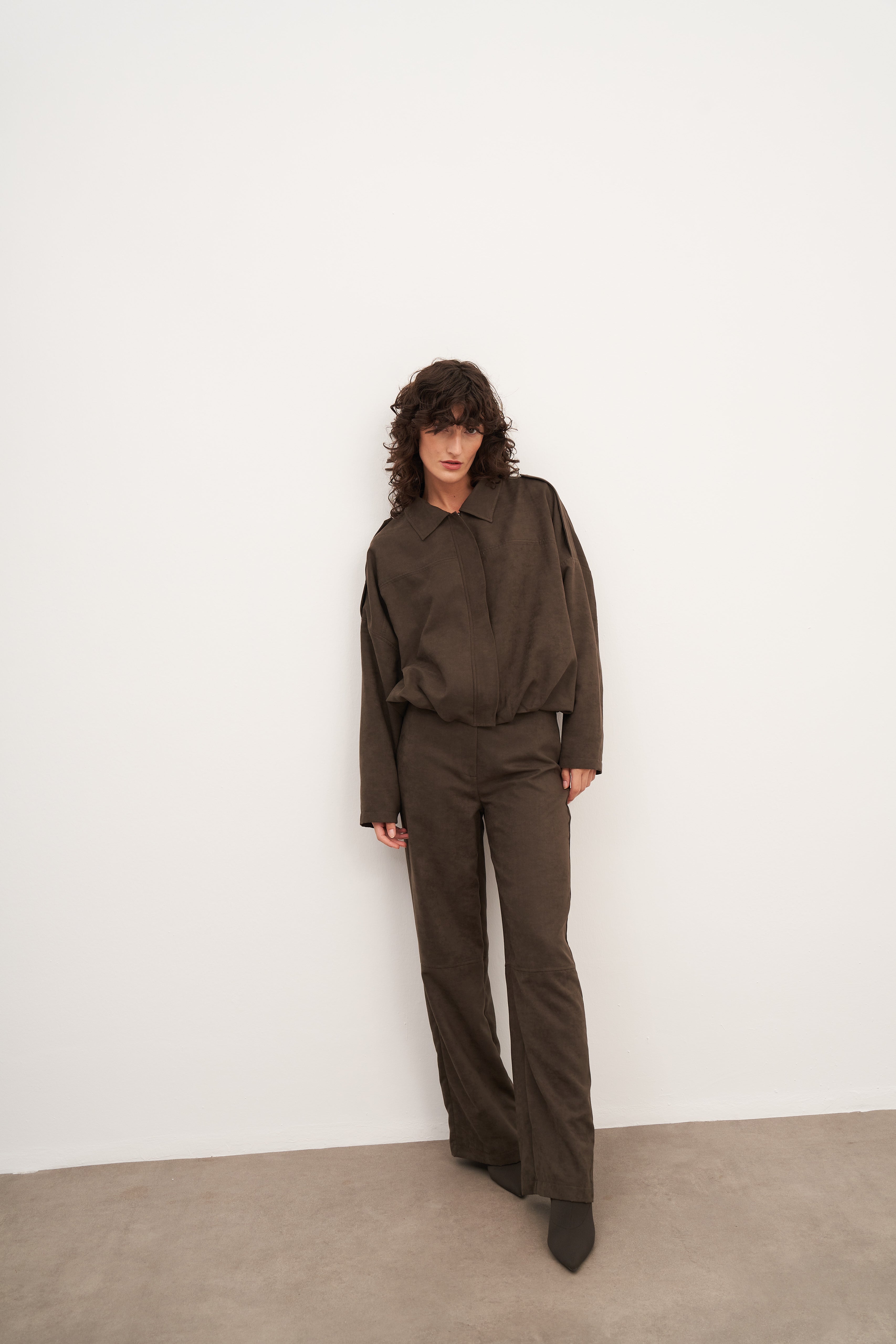 Haki Süet Düz Kesim Pantolon