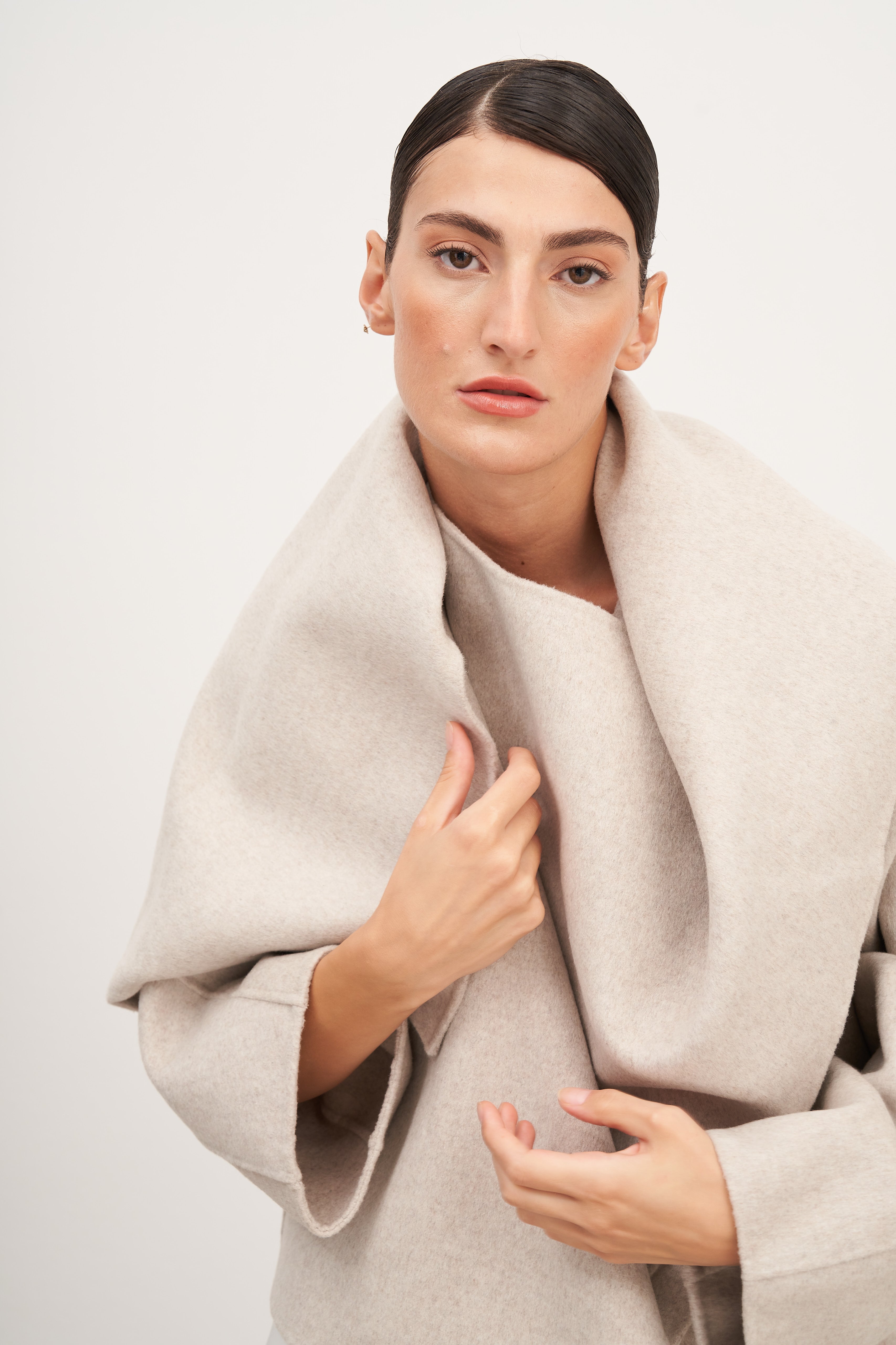 Şal Detaylı Yün Karışımlı Kaban