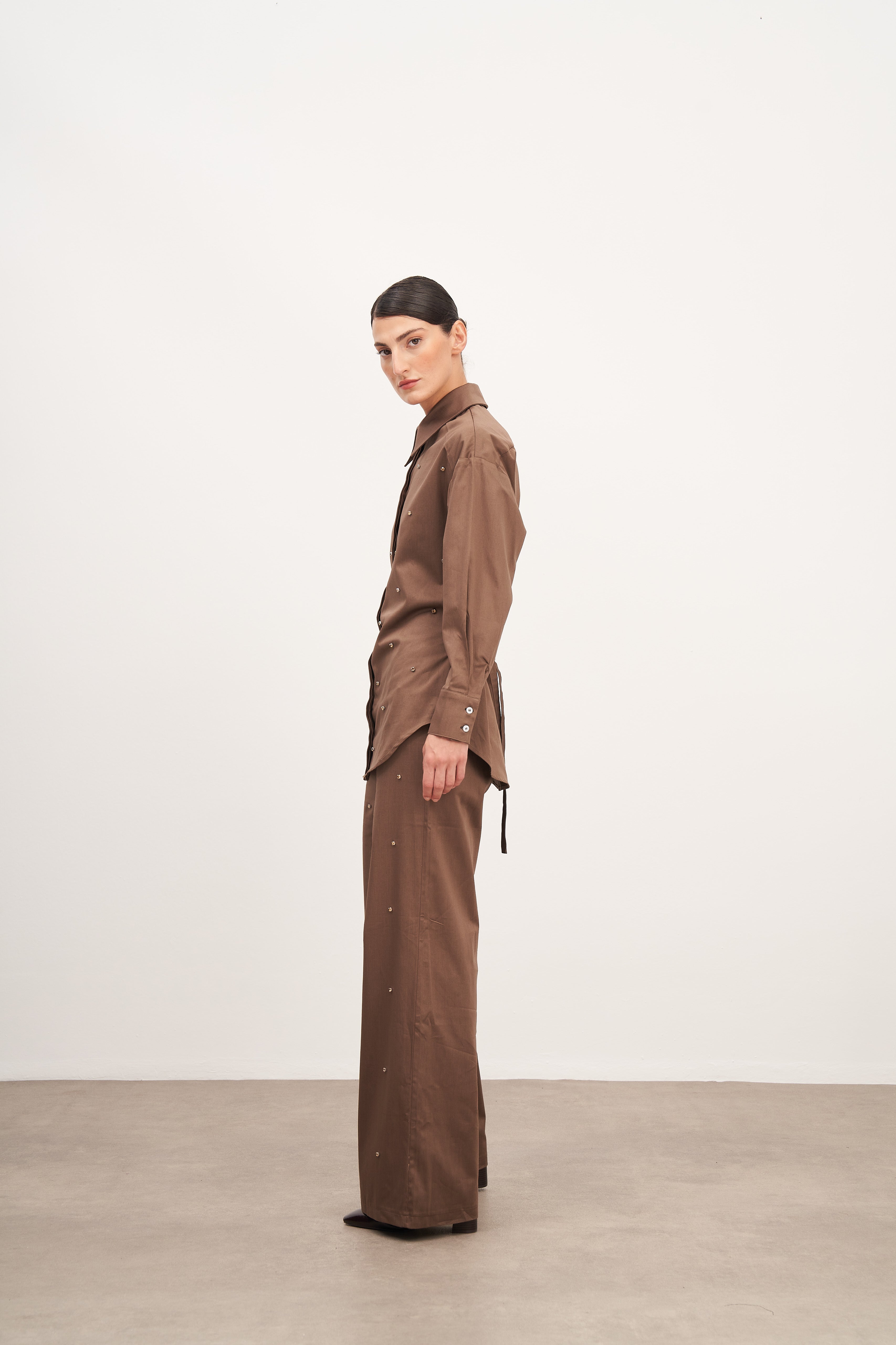 Kahverengi Taş İşlemeli Rahat Pantolon