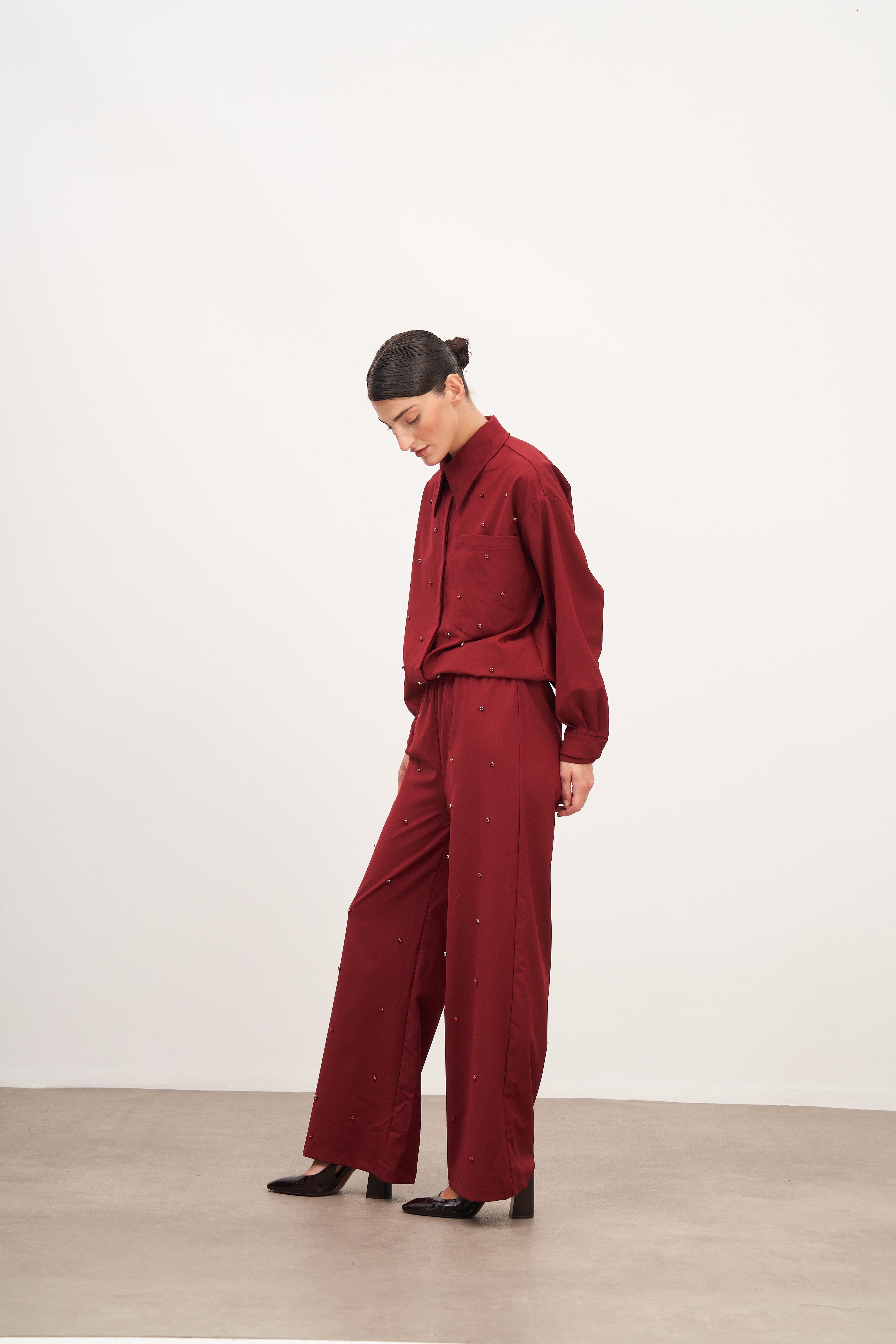 Kırmızı Taş İşlemeli Oversized Gömlek