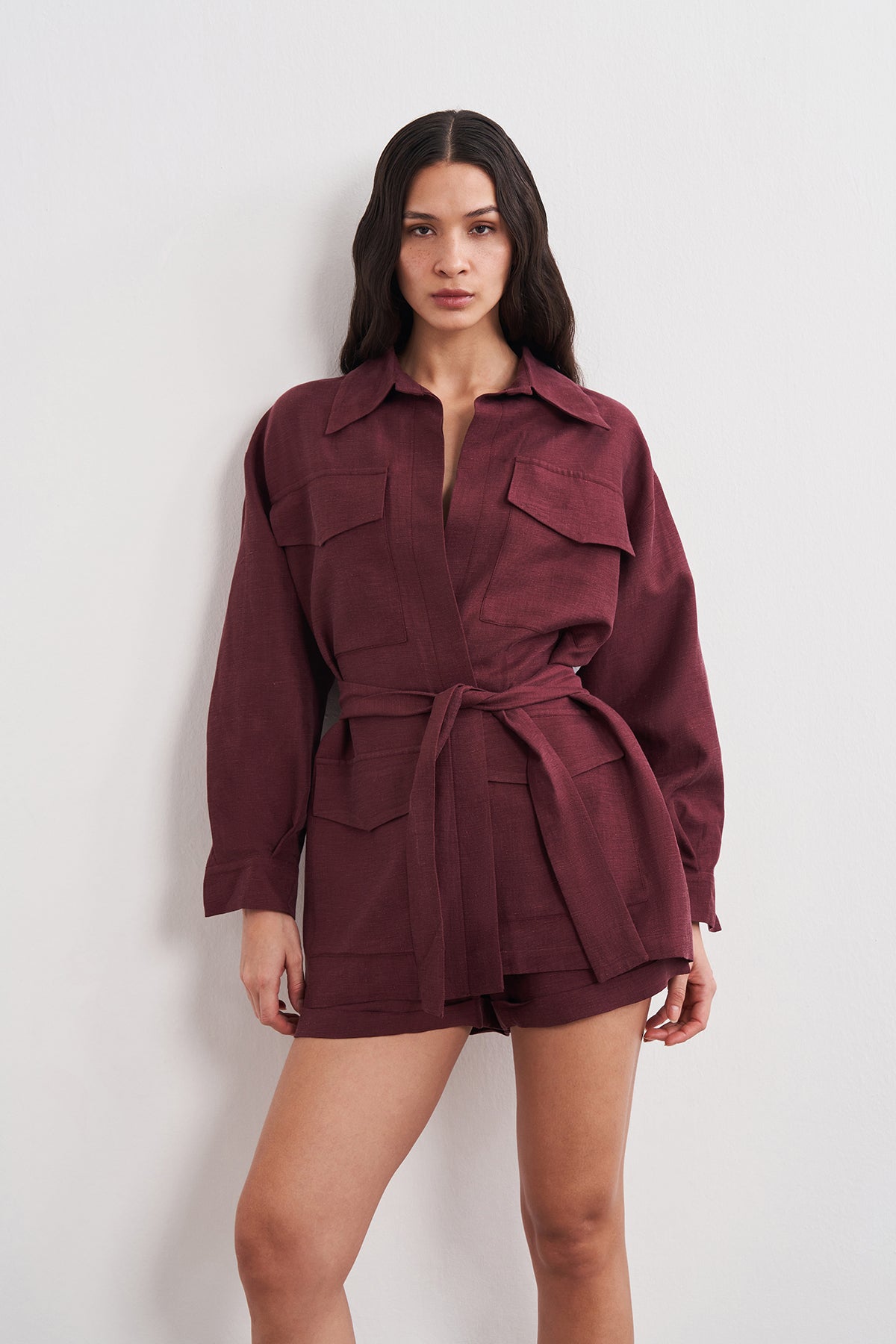 Cep Detaylı Kuşaklı Keten Gömlek Ceket