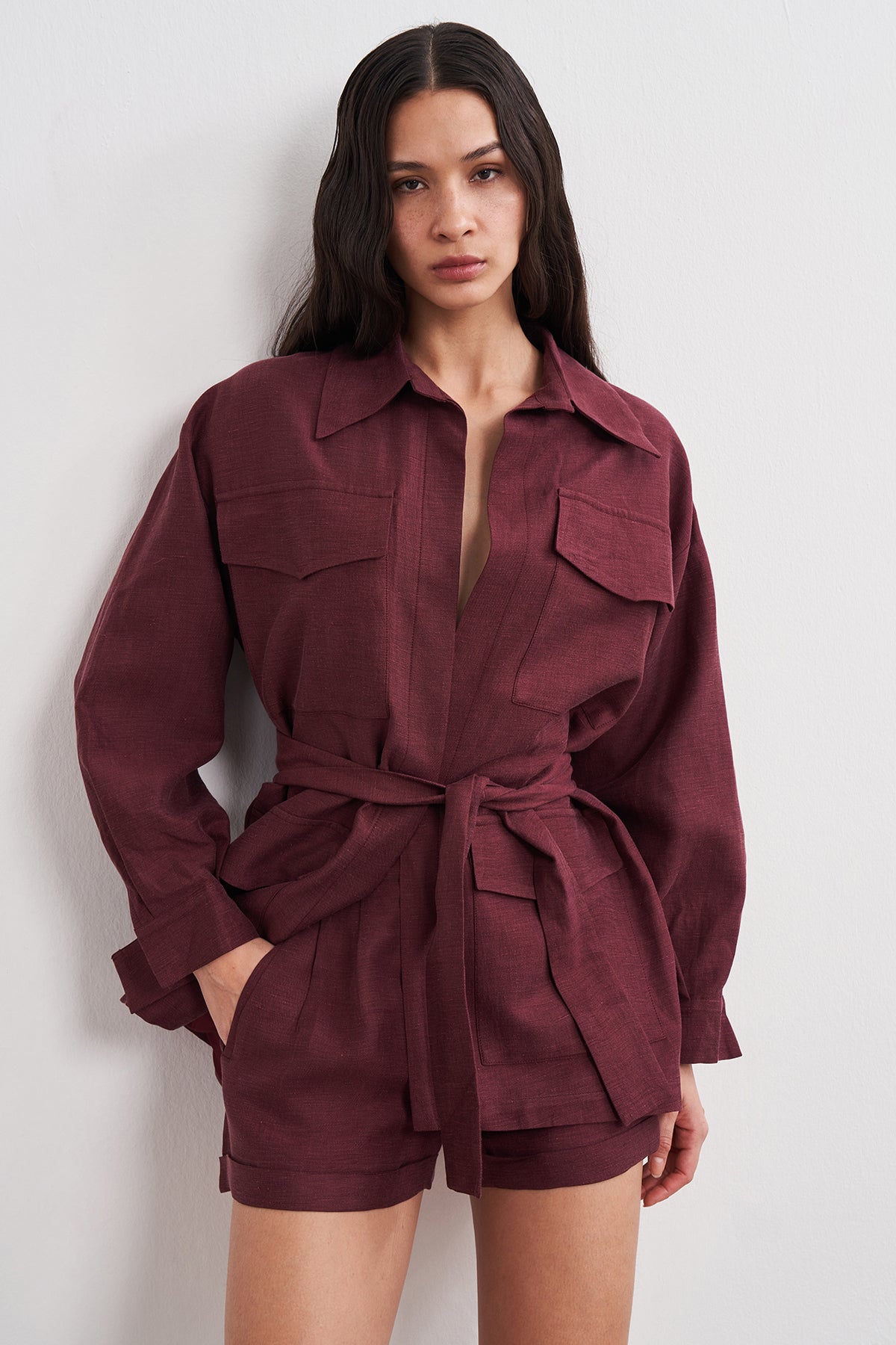 Cep Detaylı Kuşaklı Keten Gömlek Ceket